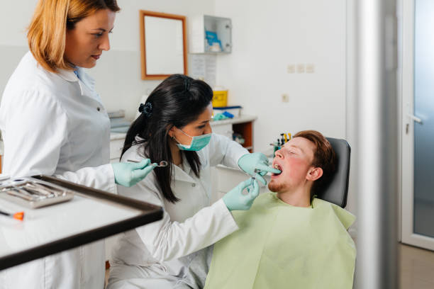 Best Emergency Tooth Extraction in Akron, OH